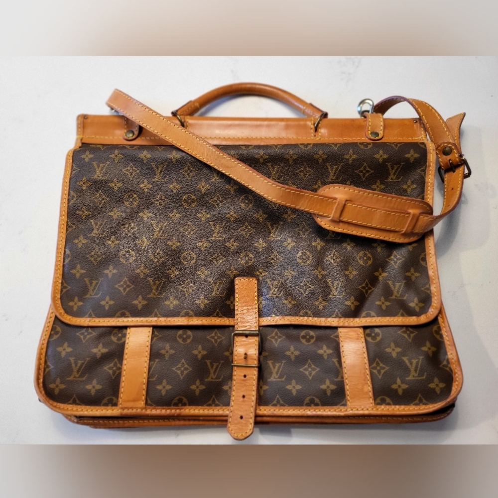 Louis Vuitton Kleber Travel Hunting Bag